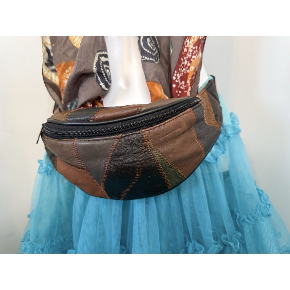 Vintage Leather Fanny Pack Unisex Brown Tones Patch Leather Pockets Adjust Strap